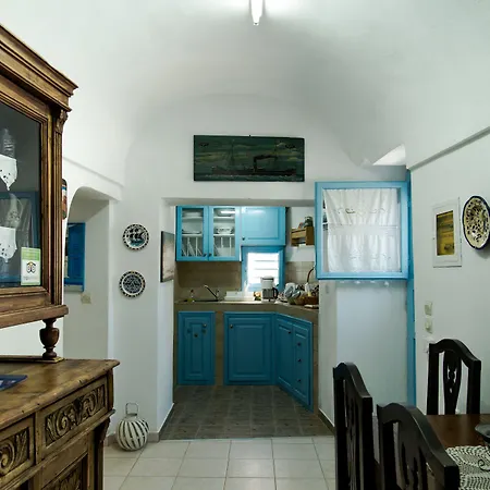 Canava Santino Cave Mesariá