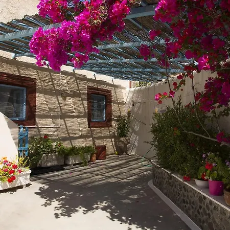 Canava Santino Cave Apartment