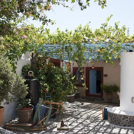 Apartment Canava Santino Cave Messaria (Santorini)